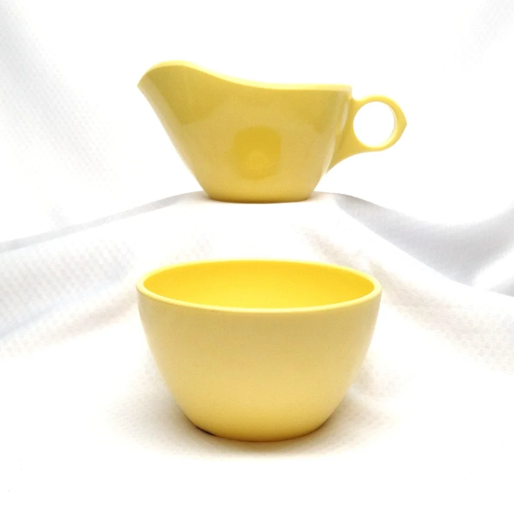Windsor Melmac Yellow Creamer 411-1 Sugar Bowl 414-1 Set Mid Century Retro Diner